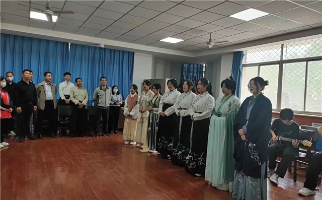 报05.jpg